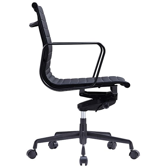 Volt Boardroom Chair